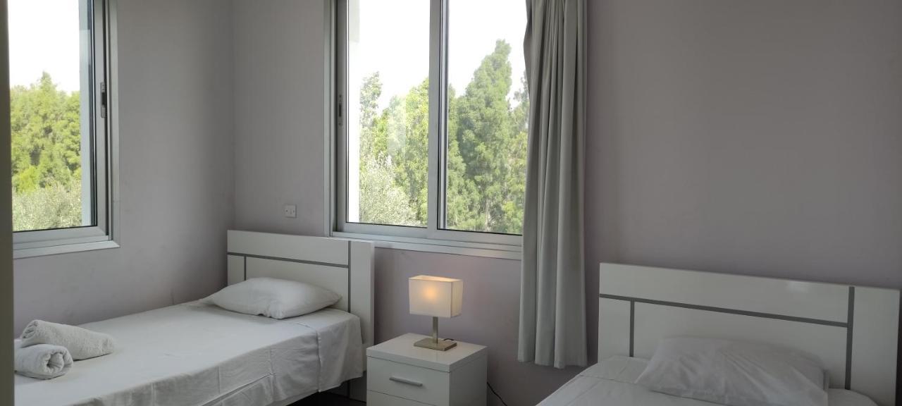 Kiti Village Villa, Cyprus, Salt-Water Pool, 6 Bedrooms, Larnaca Luaran gambar