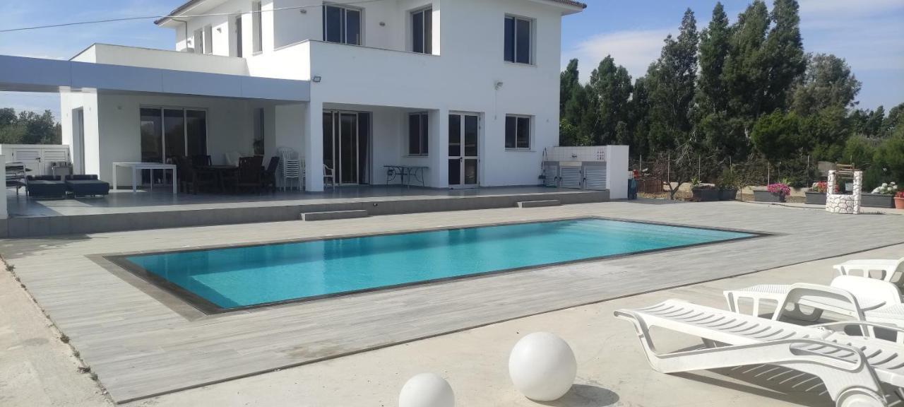 Kiti Village Villa, Cyprus, Salt-Water Pool, 6 Bedrooms, Larnaca Luaran gambar